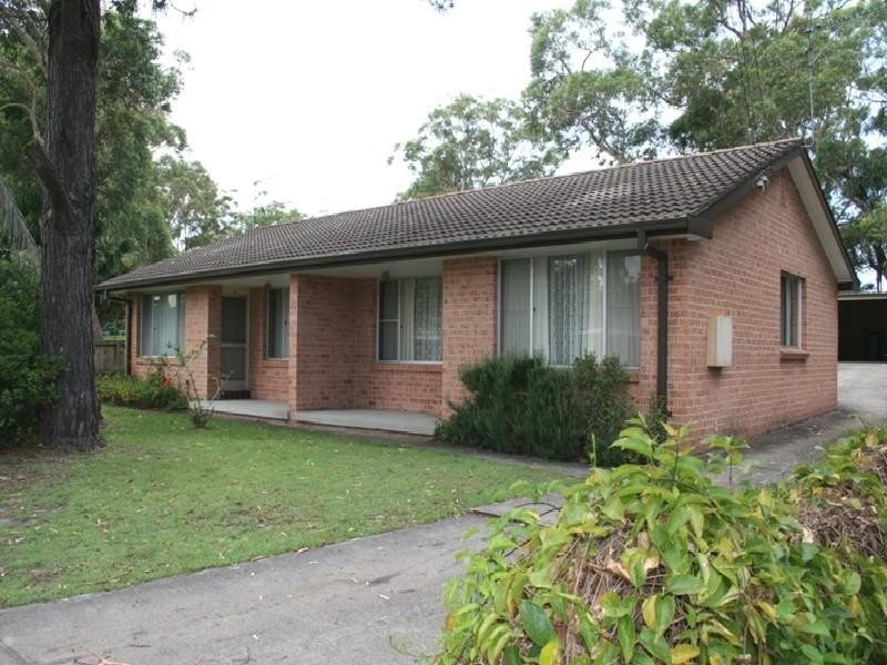 1 & 2/18 Binda Street, Hawks Nest NSW 2324