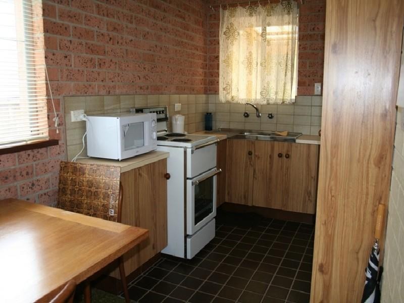 1 & 2/18 Binda Street, Hawks Nest NSW 2324