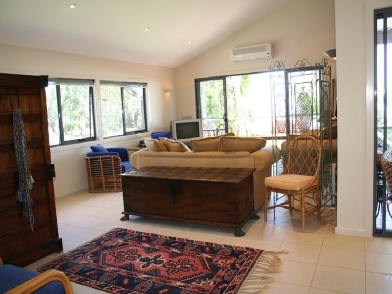 1 Budgeree Street, Tea Gardens NSW 2324
