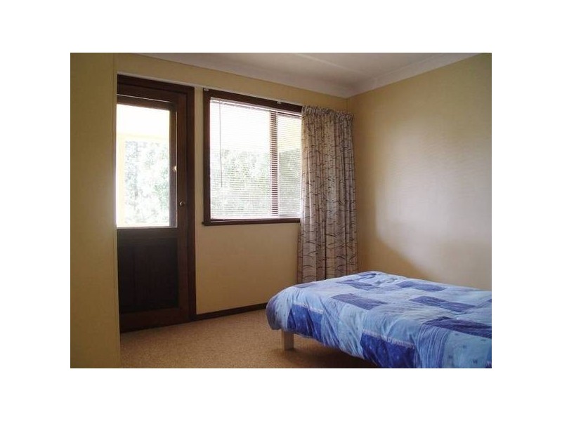 11 Carinya Close, Hawks Nest NSW 2324