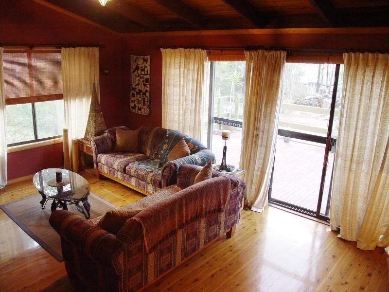 87 Cove Boulevard, North Arm Cove NSW 2324