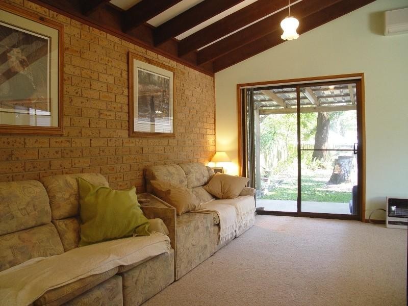 13 Kurrawong Avenue, Hawks Nest NSW 2324
