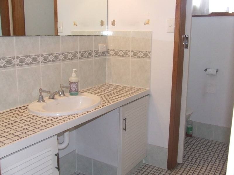 25 Russell Street, Hawks Nest NSW 2324