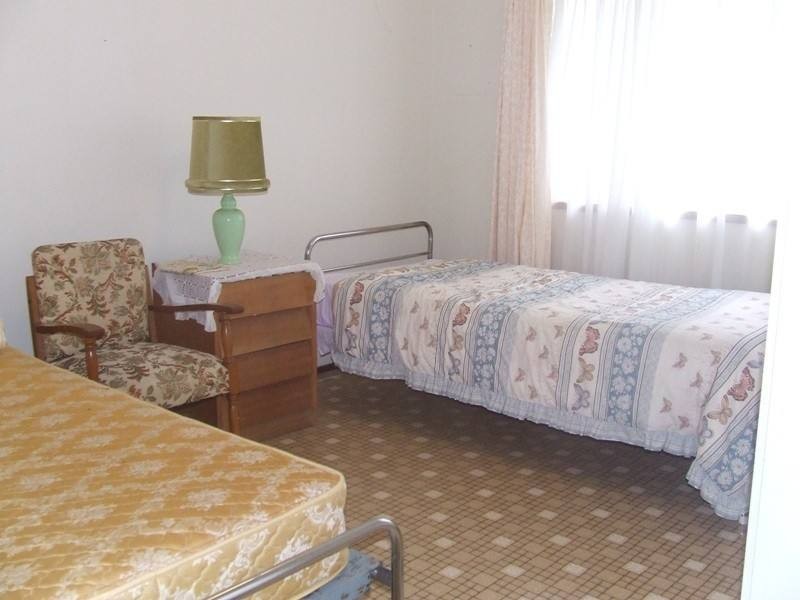 25 Russell Street, Hawks Nest NSW 2324