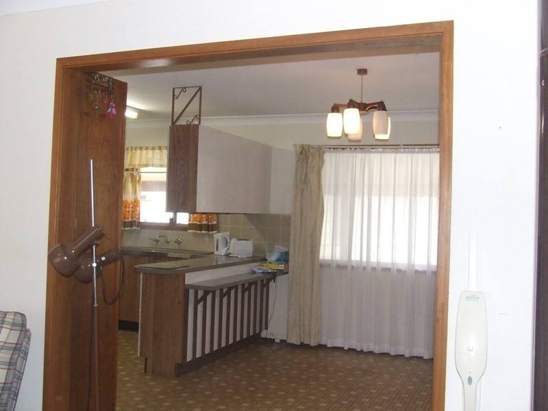 25 Russell Street, Hawks Nest NSW 2324