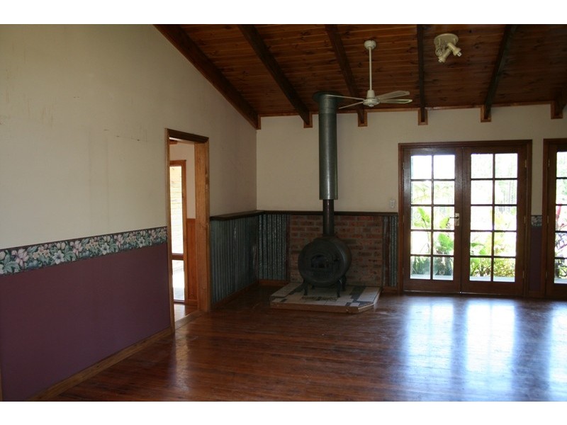 125 VINEY CREEK ROAD, Tea Gardens NSW 2324