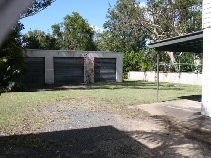52 Yamba Street, Hawks Nest NSW 2324