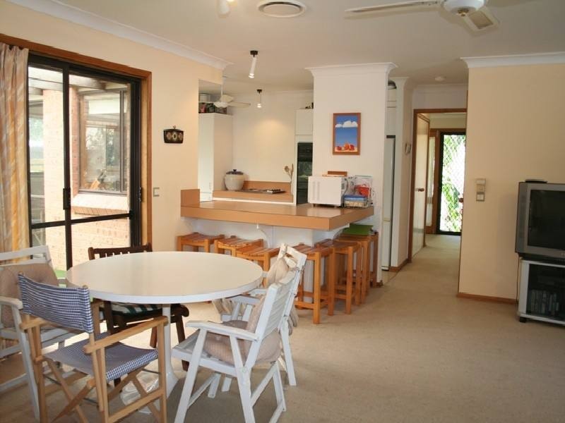 21 Russell Street, Hawks Nest NSW 2324