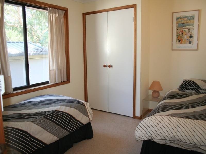 21 Russell Street, Hawks Nest NSW 2324