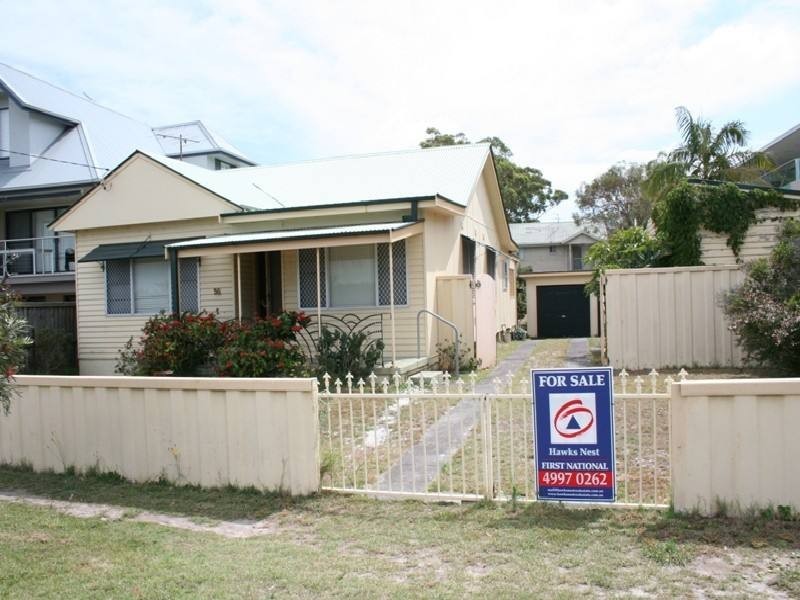 56 Moira Parade, Hawks Nest NSW 2324