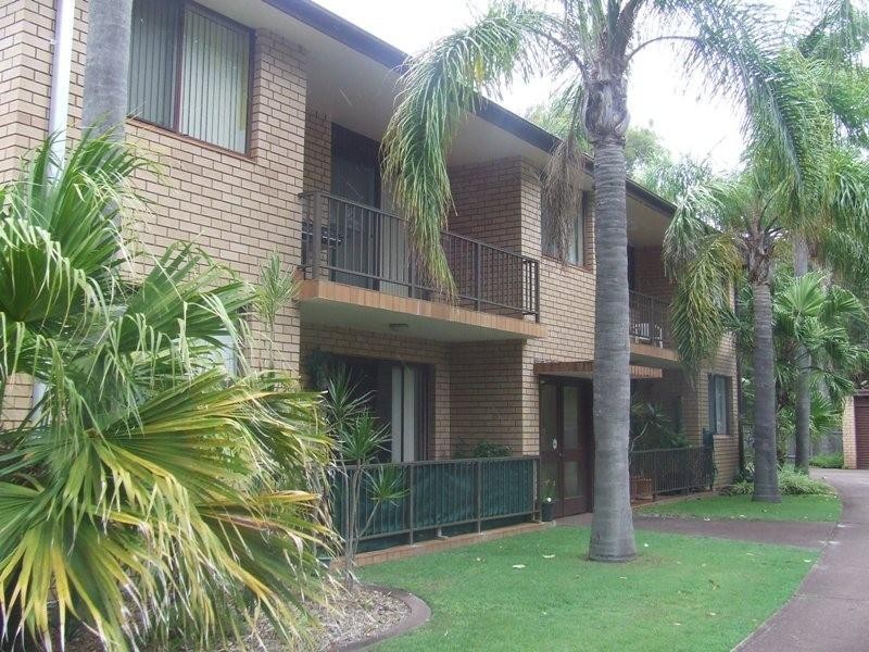 2/70 Mirreen Street, Hawks Nest NSW 2324