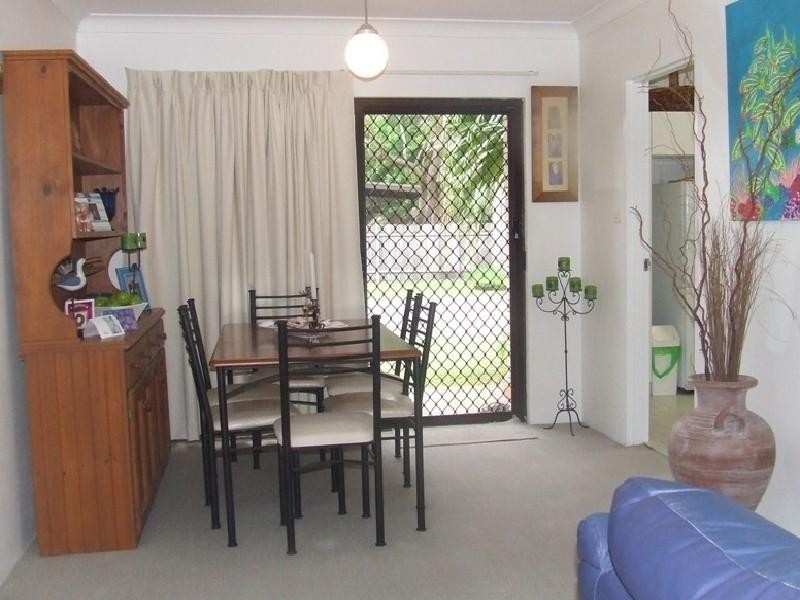 2/70 Mirreen Street, Hawks Nest NSW 2324