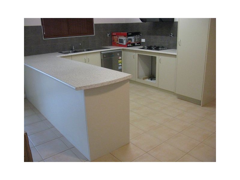 11/4 Reynolds Place, South Hedland WA 6722