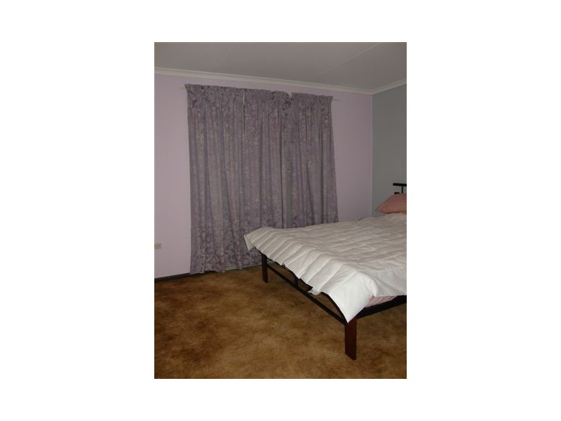 16 Barara Street, Newman WA 6753