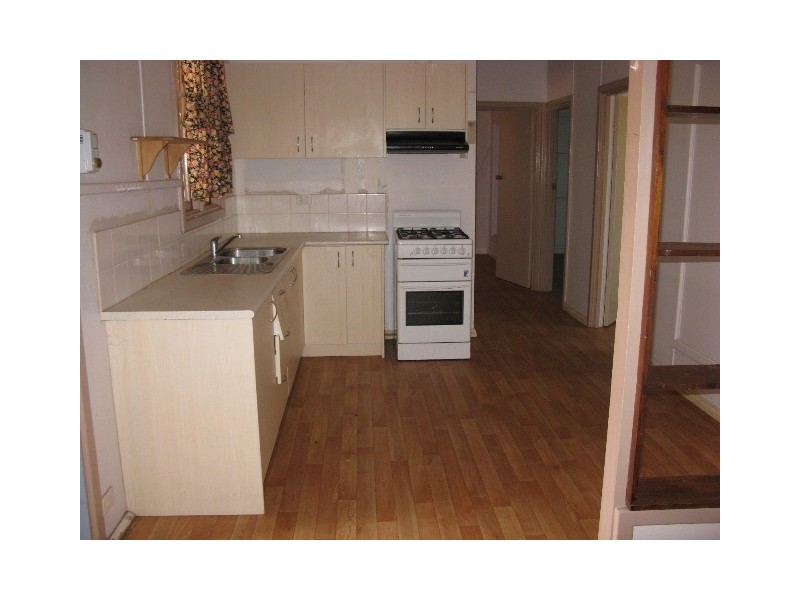 4 Weaver Place, South Hedland WA 6722