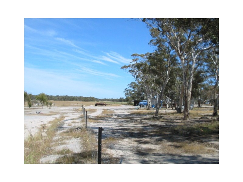 399 Dangin North Road, Dulbelling WA 6383