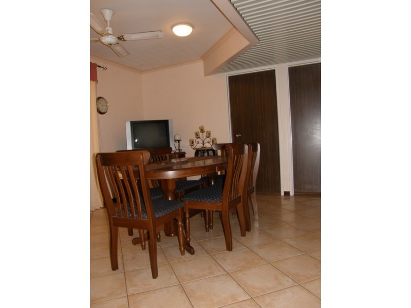 6 Klondyke Place, Newman WA 6753