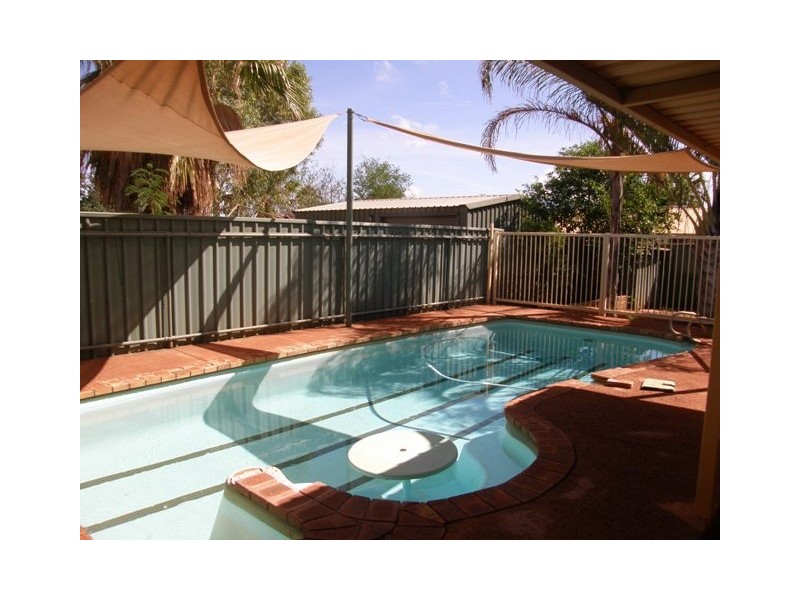 6 Klondyke Place, Newman WA 6753