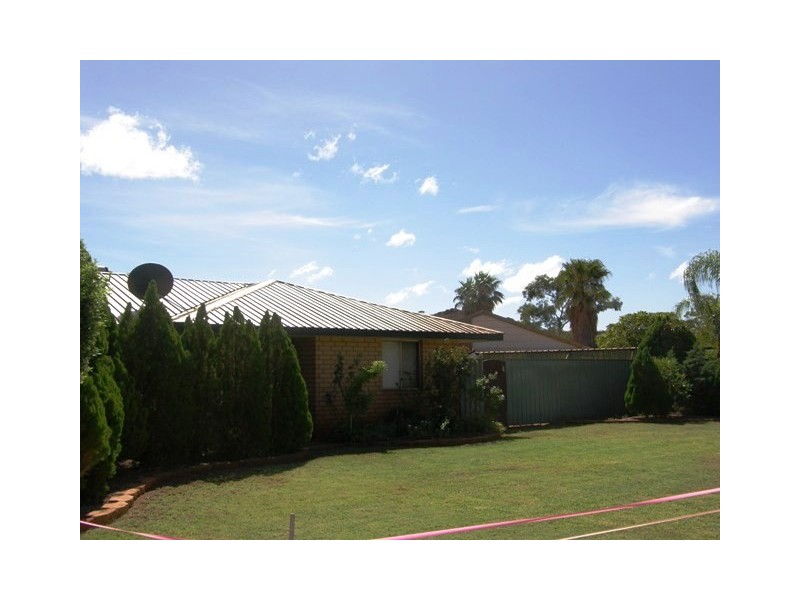 6 Klondyke Place, Newman WA 6753