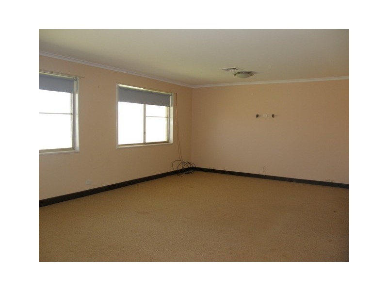 2 Nyabalee Road, Newman WA 6753