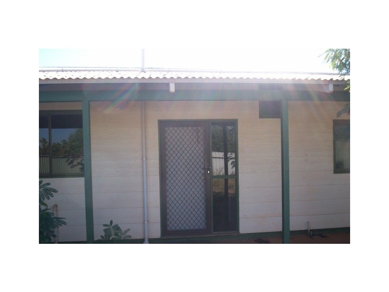 b/61 Stanley Street, South Hedland WA 6722