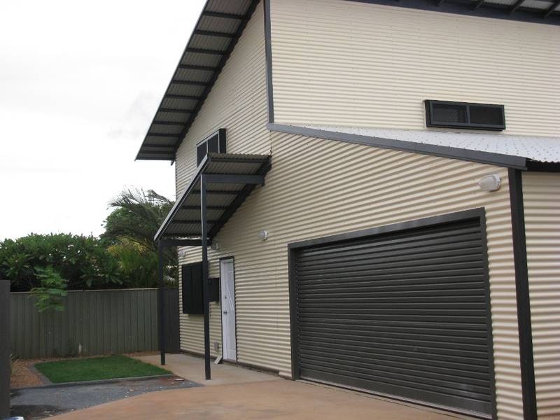 18c Somerset Cres, South Hedland WA 6722