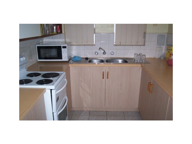 4/2 Limpet Crescent, South Hedland WA 6722