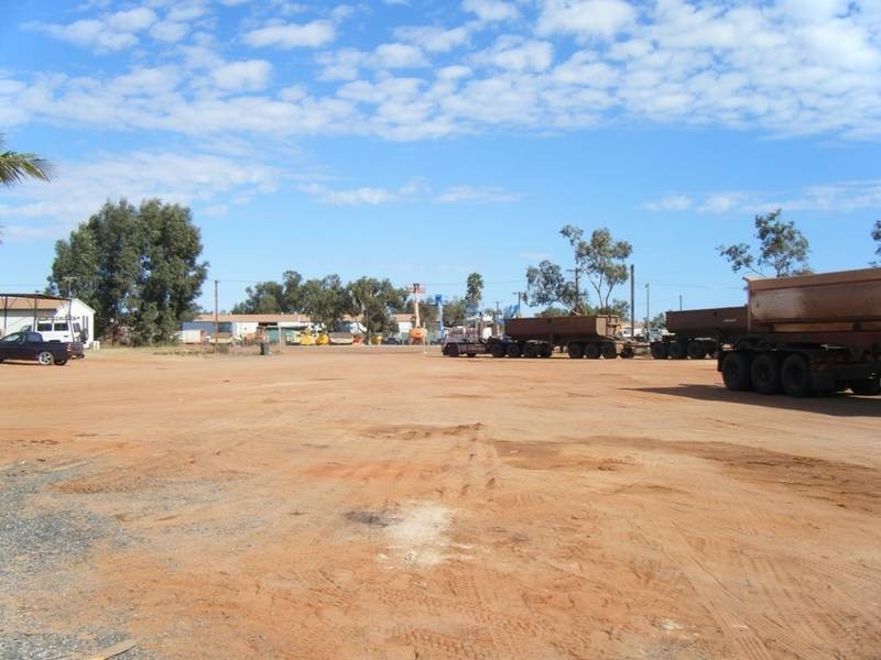 18 Yanana Street, Wedgefield WA 6721