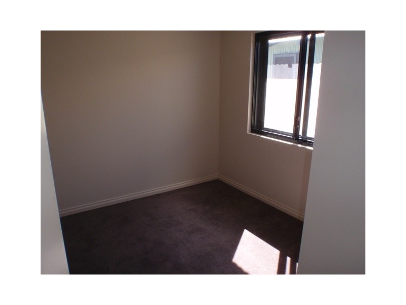 1/4 Reynolds Place, South Hedland WA 6722