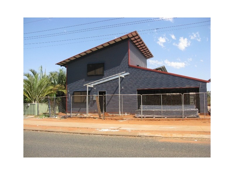 18D Somerset Crescent, South Hedland WA 6722
