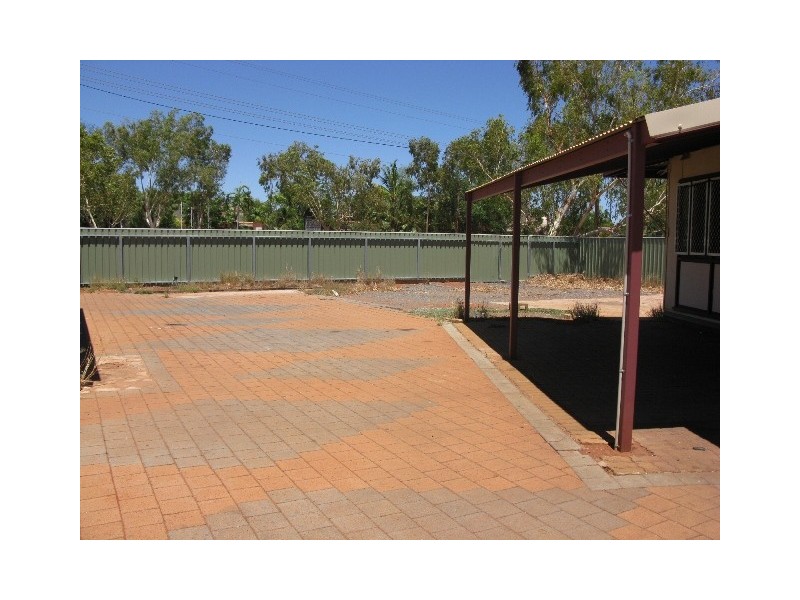 4 Weaver Place, South Hedland WA 6722