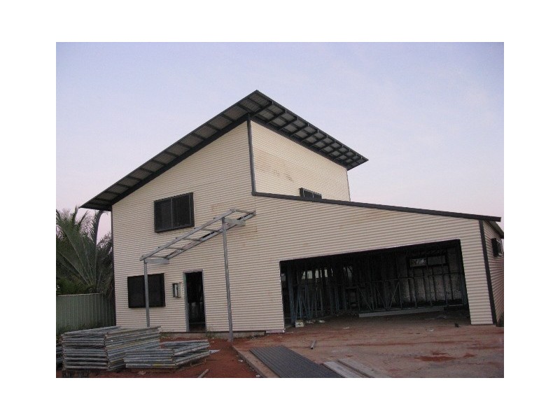 18c Somerset Crescent, South Hedland WA 6722