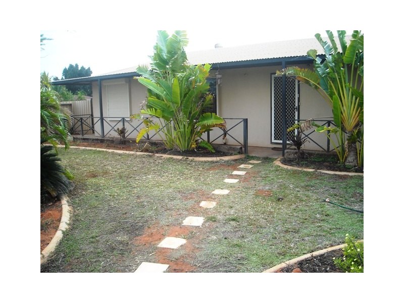 8 Sandpiper Avenue, South Hedland WA 6722