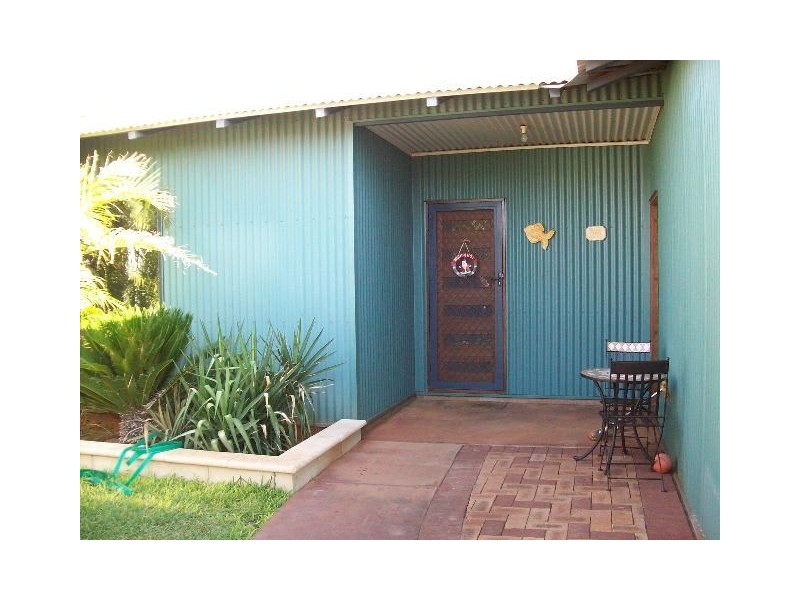 2 Cockatoo Court, South Hedland WA 6722