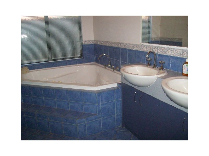 2 Cockatoo Court, South Hedland WA 6722