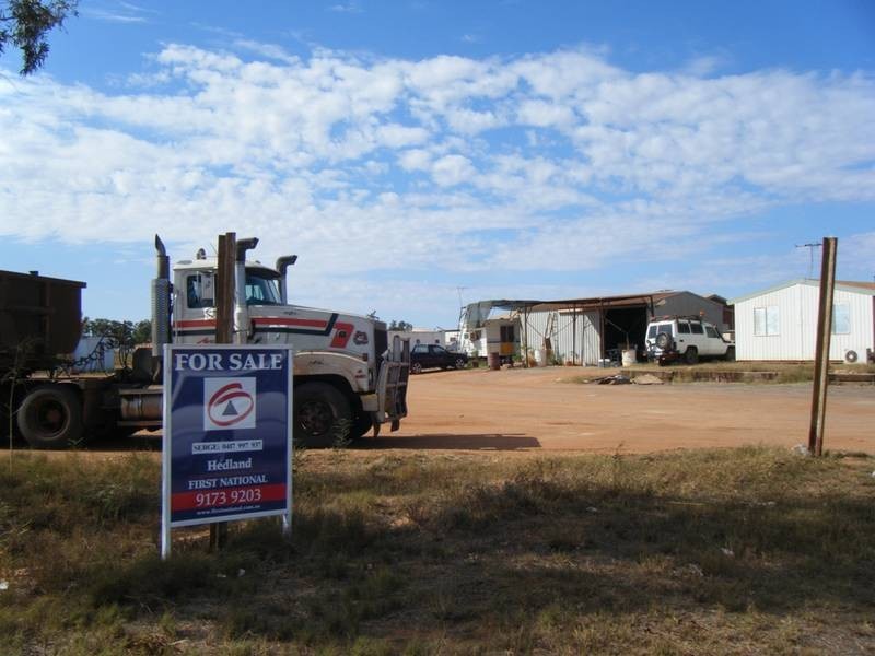 18 Yanana Street, Wedgefield WA 6721