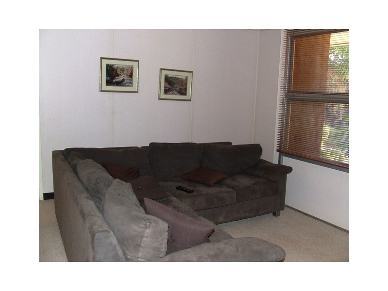 4 Warrambucca Crescent, Newman WA 6753