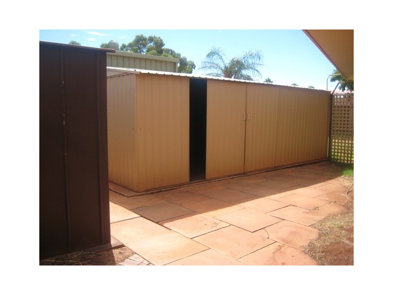 16 Tjilla Street, Newman WA 6753