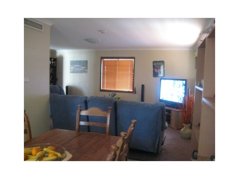 4 Gunn Place, Newman WA 6753