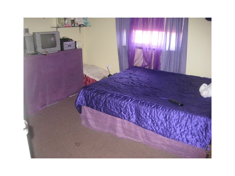 4 Gunn Place, Newman WA 6753