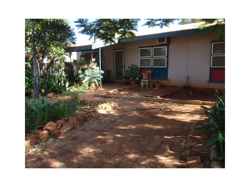 19 Mitchie Cres, South Hedland WA 6722