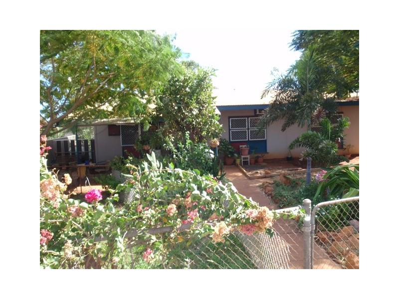 19 Mitchie Cres, South Hedland WA 6722