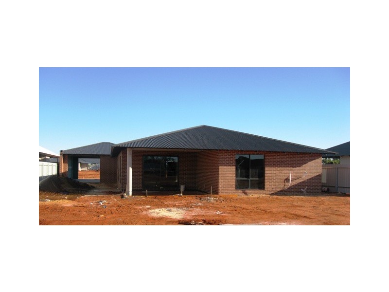 28 NIX AVE, South Hedland WA 6722