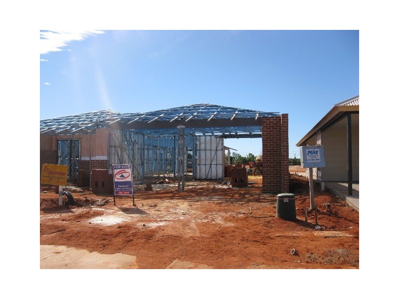 28 NIX AVE, South Hedland WA 6722