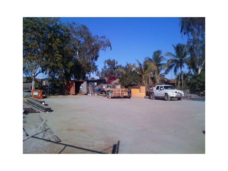 13 Leehey St, Wedgefield WA 6721