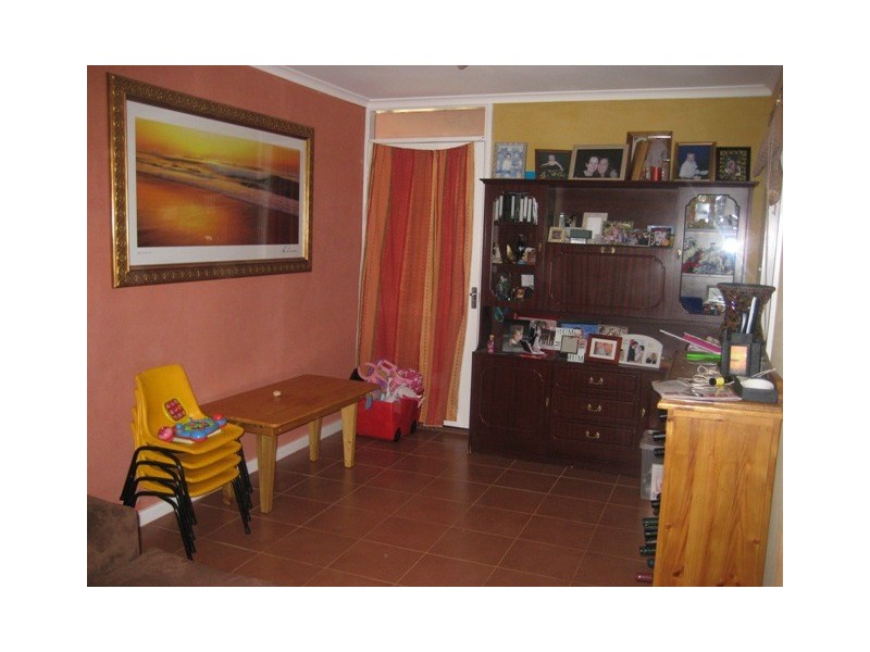 37 Mullgunbah Avenue, Newman WA 6753