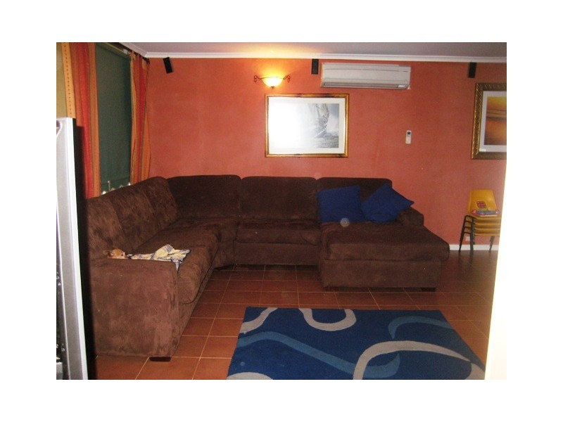 37 Mullgunbah Avenue, Newman WA 6753