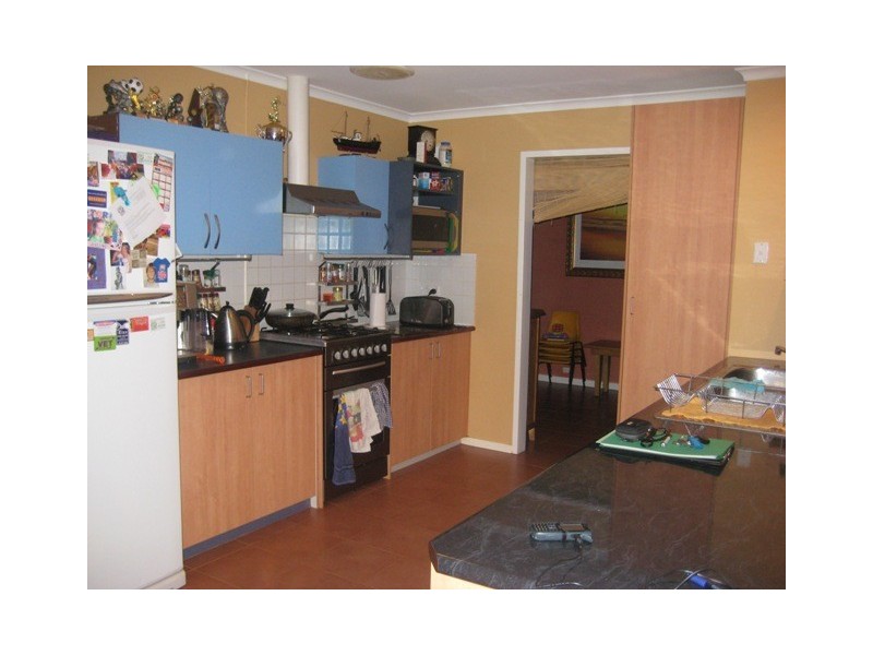 37 Mullgunbah Avenue, Newman WA 6753