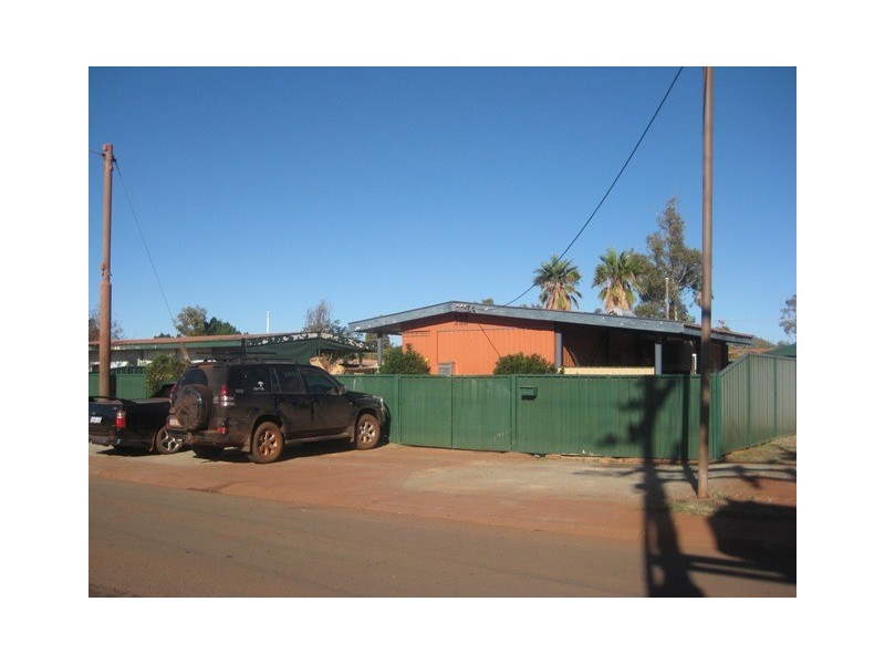 6 Warman Ave, Newman WA 6753