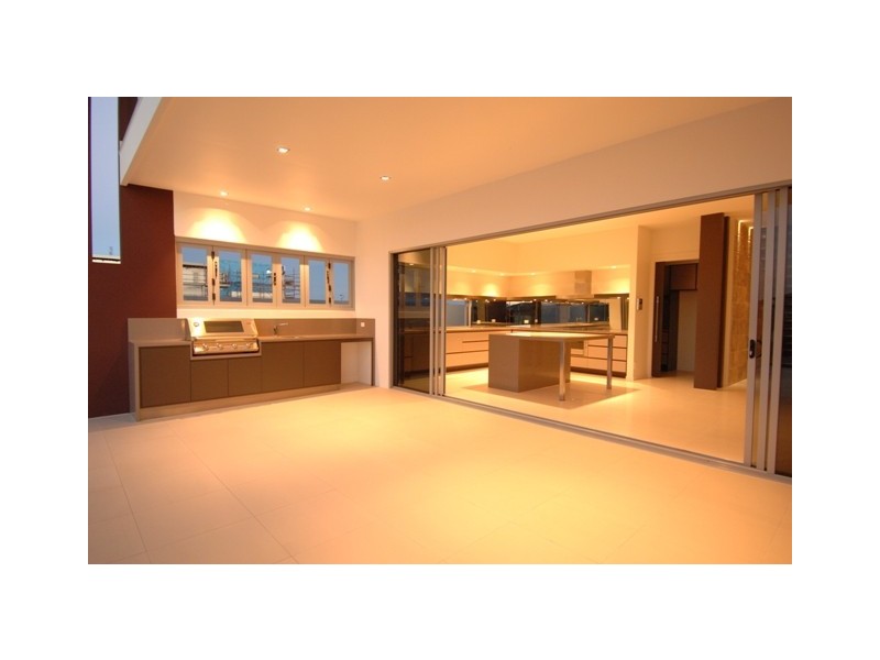 63 Windward Place, Jacobs Well QLD 4208